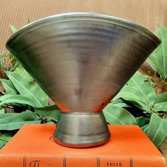 ✒️VTG Prinknash Pewter Redware Fan Vase Circa 1950s HARD TO FIND! - Picture 2 of 9